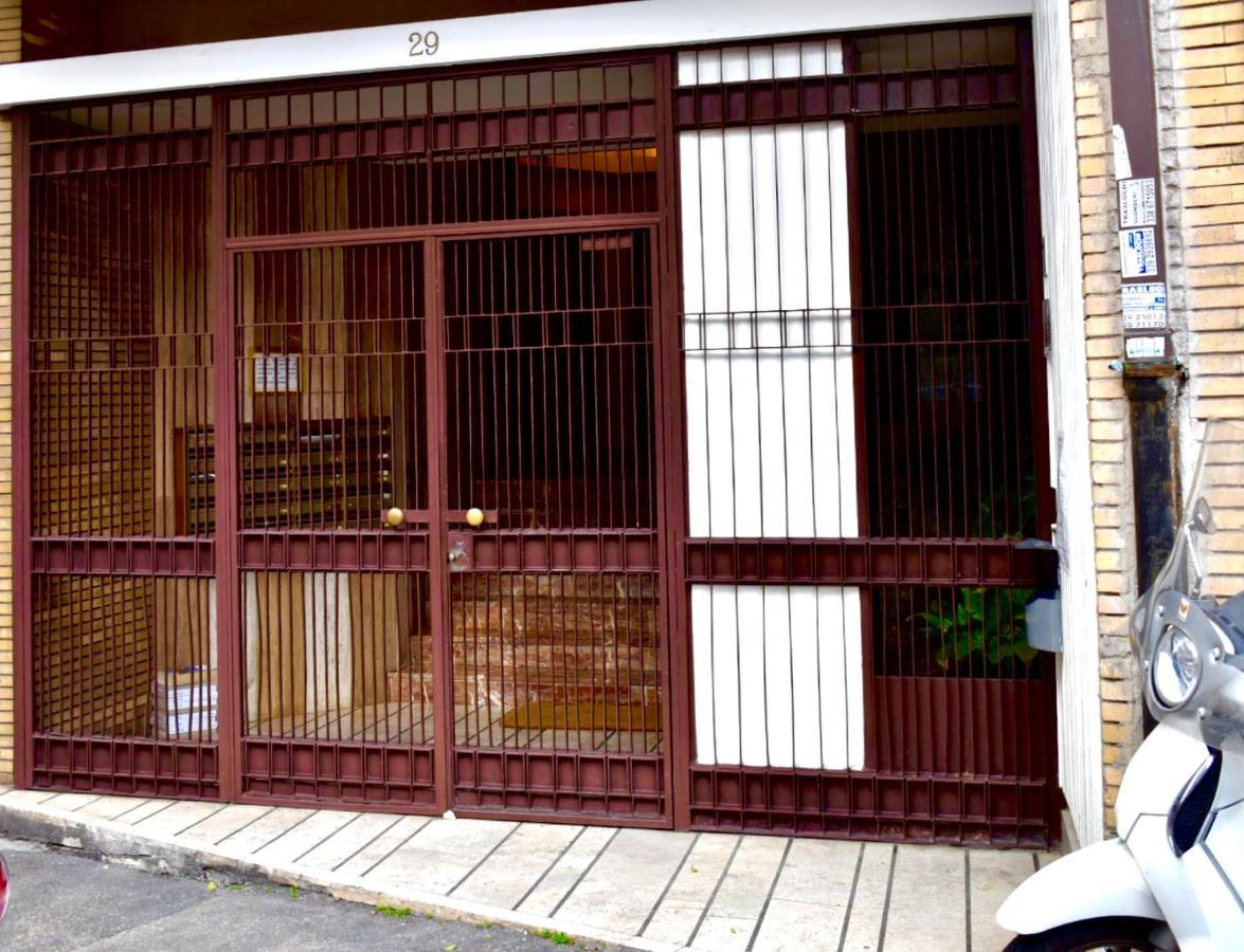 Domus Claudia Apartment Rome Exterior photo