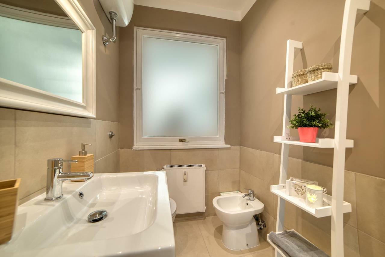 Domus Claudia Apartment Rome Exterior photo